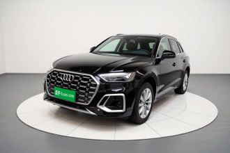 奥迪Q5L 2022款 40T 豪华动感型