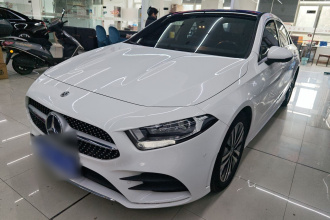 奔驰A级 2019款 A 180 L 运动轿车