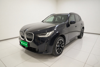宝马X3 2025款 xDrive30L 领先型 M运动曜夜套装
