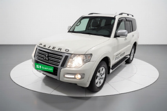 三菱 帕杰罗(进口) 2019款 3.0L 自动豪华版