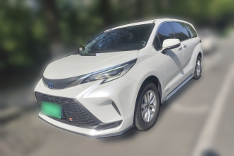 丰田 格瑞维亚 2023款 2.5L混动 舒适版