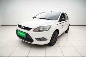 福特 福克斯 2013款 两厢经典 1.8L 手动基本型