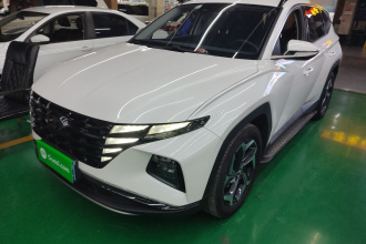 现代 2023款 途胜L 1.5T 自动两驱LUX尊贵版