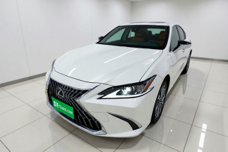 雷克萨斯ES 2023款 200 卓越版