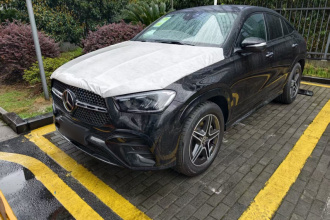 奔驰GLE轿跑 2025款 GLE 450 4MATIC 轿跑SUV 时尚型