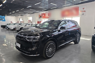 鸿蒙智行 问界M8 2025款 增程 Max+版 53.4kWh 6座版 (192线激光雷达）