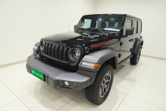 Jeep 牧马人 2024款 2.0T 罗宾汉四门版