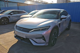 比亚迪 宋L EV 2025款 662km 卓越智驾型