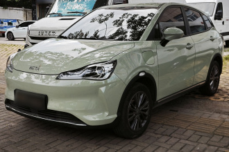 哪吒汽车 哪吒V 2022款 潮 400 Lite