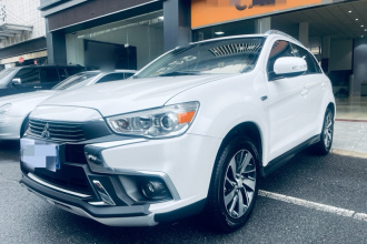 三菱 劲炫ASX 2018款 2.0L CVT两驱尊享版