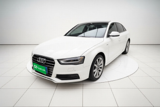 奥迪A4L 2016款 45 TFSI 典藏版 quattro个性运动型