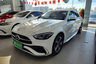 奔驰C级 2022款 C 200 L 运动版