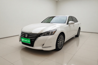 丰田 皇冠 2018款 2.0T 运动版
