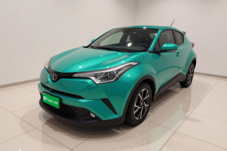 丰田C-HR 2018款 2.0L 领先天窗版 国VI