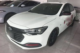 雪佛兰 科鲁泽 2022款 轻混 Redline 320T 双离合爽快版