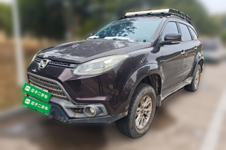 江铃 驭胜S350 2016款 2.0T 手动两驱汽油豪华版5座