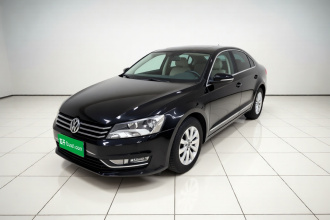 大众 帕萨特 2011款 1.8TSI DSG尊荣版