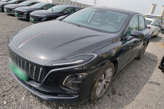 红旗E-QM5 2022款 431km 充电乐享版