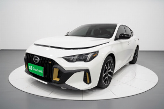 广汽传祺 影豹 2021款 270T DCT J16版