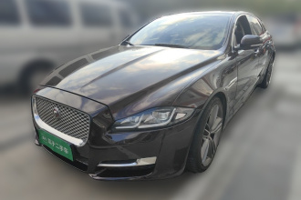 捷豹XJ 2016款 XJL 2.0T 两驱典雅商务版