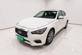 英菲尼迪Q50L 2018款 2.0T 舒适版 国VI