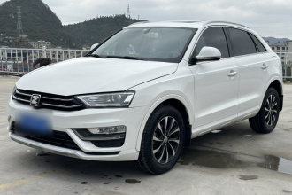 众泰SR7 2016款 1.5T 手动魔方之心版 国V