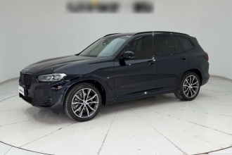 宝马X3 2023款 改款 xDrive30i 领先型 M曜夜套装