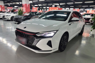 东风风神 奕炫MAX 2023款 1.5T 超能型爸版