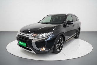 三菱 欧蓝德 2019款 2.4L 四驱致享版 5座 国VI