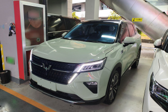 五菱汽车 五菱星辰 2021款 1.5T CVT星曜版