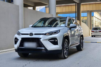 丰田 威兰达 2023款 2.0L CVT四驱豪华PLUS版