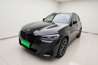 宝马X3 2023款 改款 xDrive30i 领先型 M曜夜套装