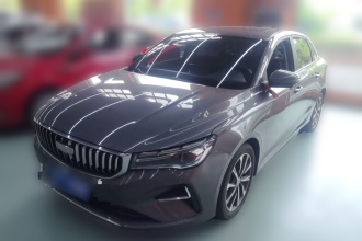 吉利汽车 帝豪 2025款 第4代 1.5L CVT尊贵型
