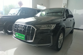 奥迪Q7 2021款 45 TFSI quattro S line运动型