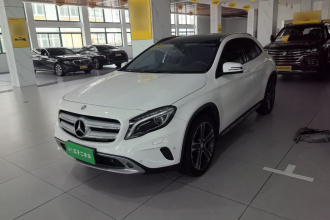奔驰GLA 2016款 GLA 220 4MATIC 豪华型