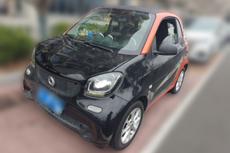 smart fortwo 2015款 1.0L 52千瓦硬顶灵动版