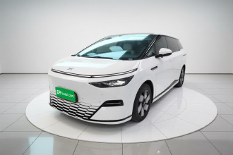 小鹏X9 2025款 纯电 650长续航 Max