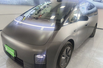 理想汽车 理想MEGA 2024款 Ultra