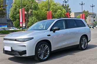 零跑汽车 零跑C16 2024款 增程 200尊享版