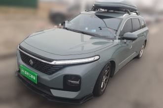 宝骏Valli 2021款 1.5T 伊犁牧场 CVT豪华型