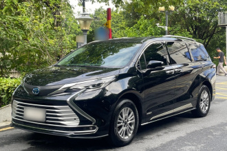丰田 赛那SIENNA 2021款 2.5L混动 舒适版