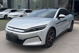 比亚迪 汉L 2025款 EV 四驱激光雷达旗舰型
