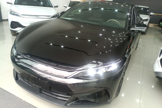 比亚迪 汉 2025款 DM-i 智驾版 125KM尊荣型