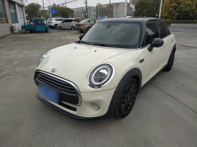 MINI 2018款 1.5T COOPER 经典派 五门版