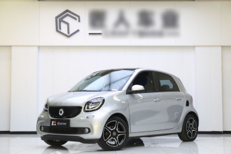 smart forfour 2016款 0.9T 66千瓦极致版