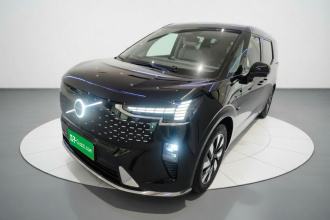 沃尔沃EM90 2025款 Ultra 六座