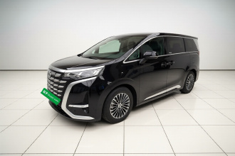 腾势D9 2022款 DM-i 970 四驱旗舰型