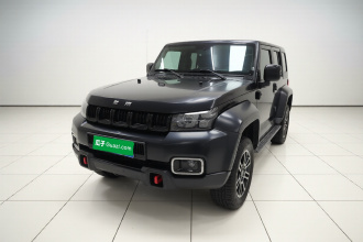 北京越野 北京BJ40 2023款 2.0D 自动四驱刀锋英雄版侠客型