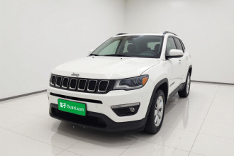 Jeep 指南者 2017款 200T 自动家享版