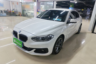 宝马1系 2019款 118i 时尚型